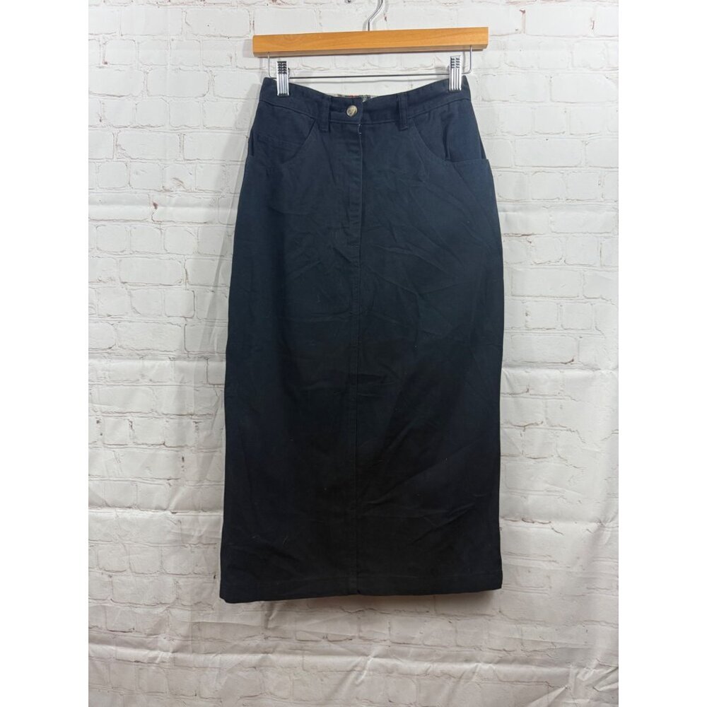 The Eagle’s Eye Skirt Womens Size 4 Black Long Front Pockets Back Split Vent